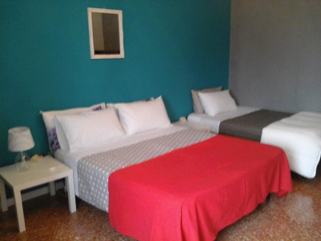L.T. Schneider B&B Bologna Phòng bức ảnh