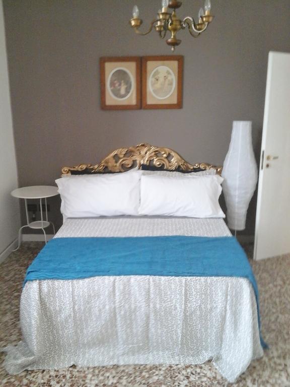 L.T. Schneider B&B Bologna Ngoại thất bức ảnh