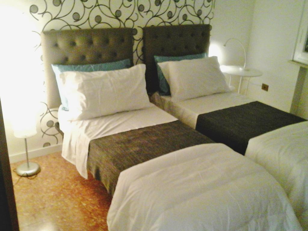 L.T. Schneider B&B Bologna Phòng bức ảnh