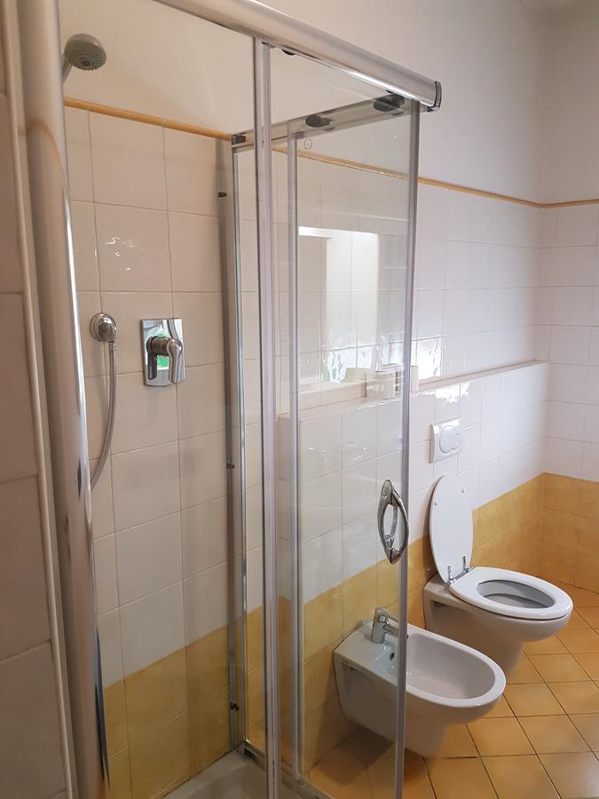 L.T. Schneider B&B Bologna Ngoại thất bức ảnh